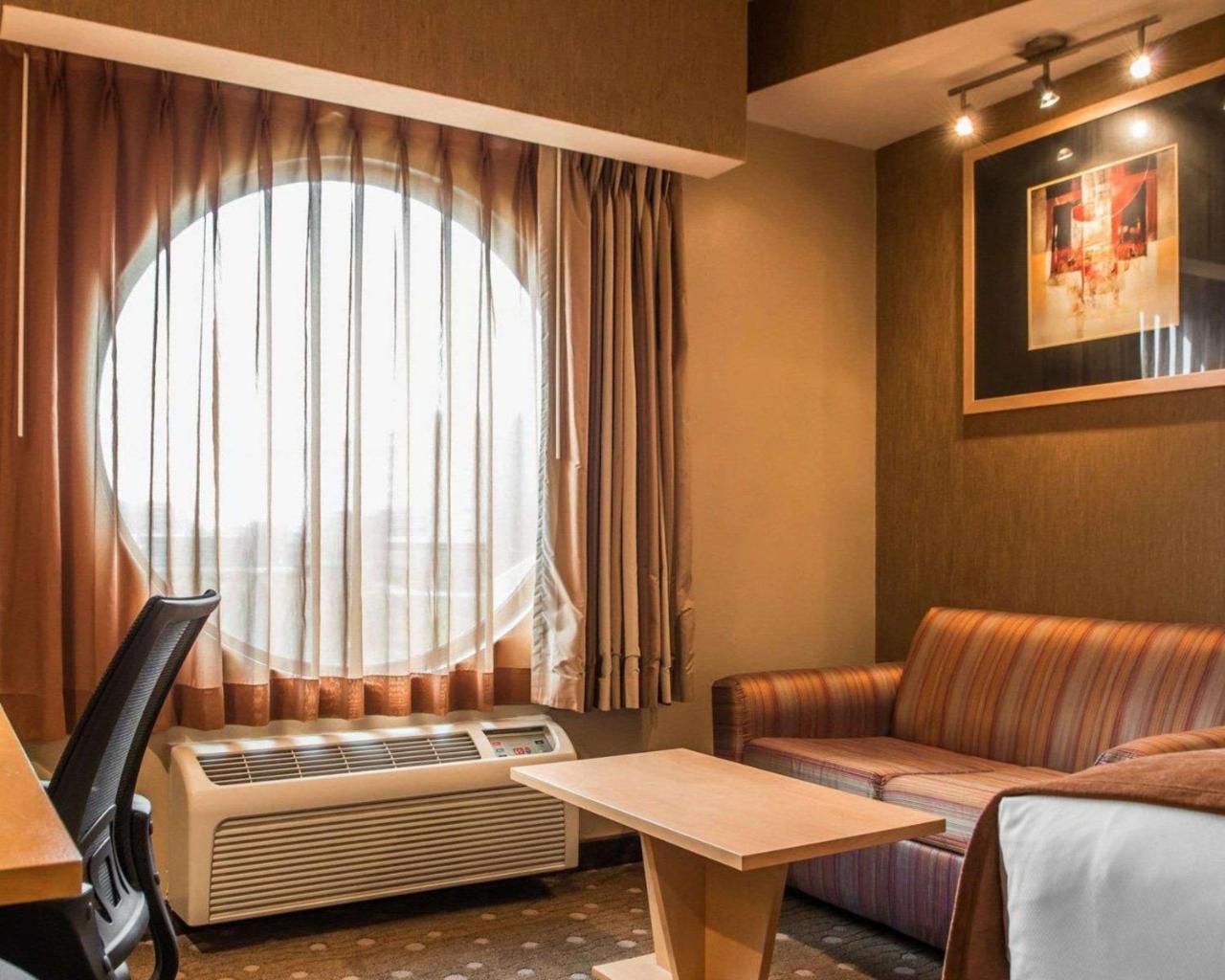 Comfort Suites Monroeville Zewnętrze zdjęcie